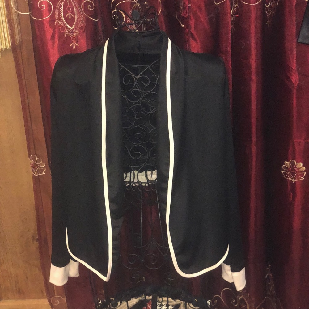 Black and Cream Colored light Jacket